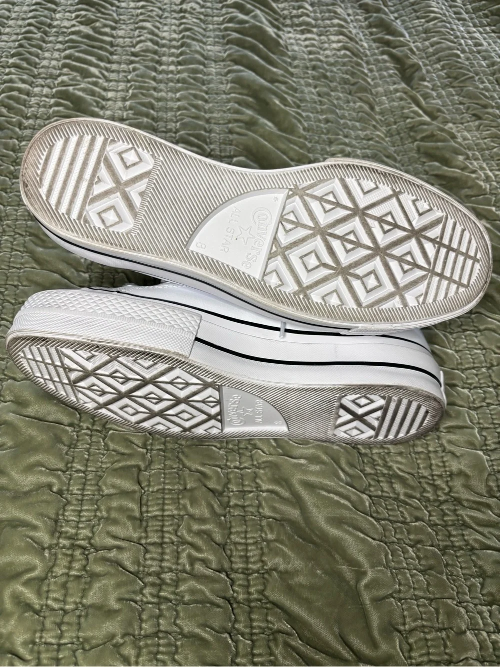 Converse Chuck Taylor All Star Leather Platform